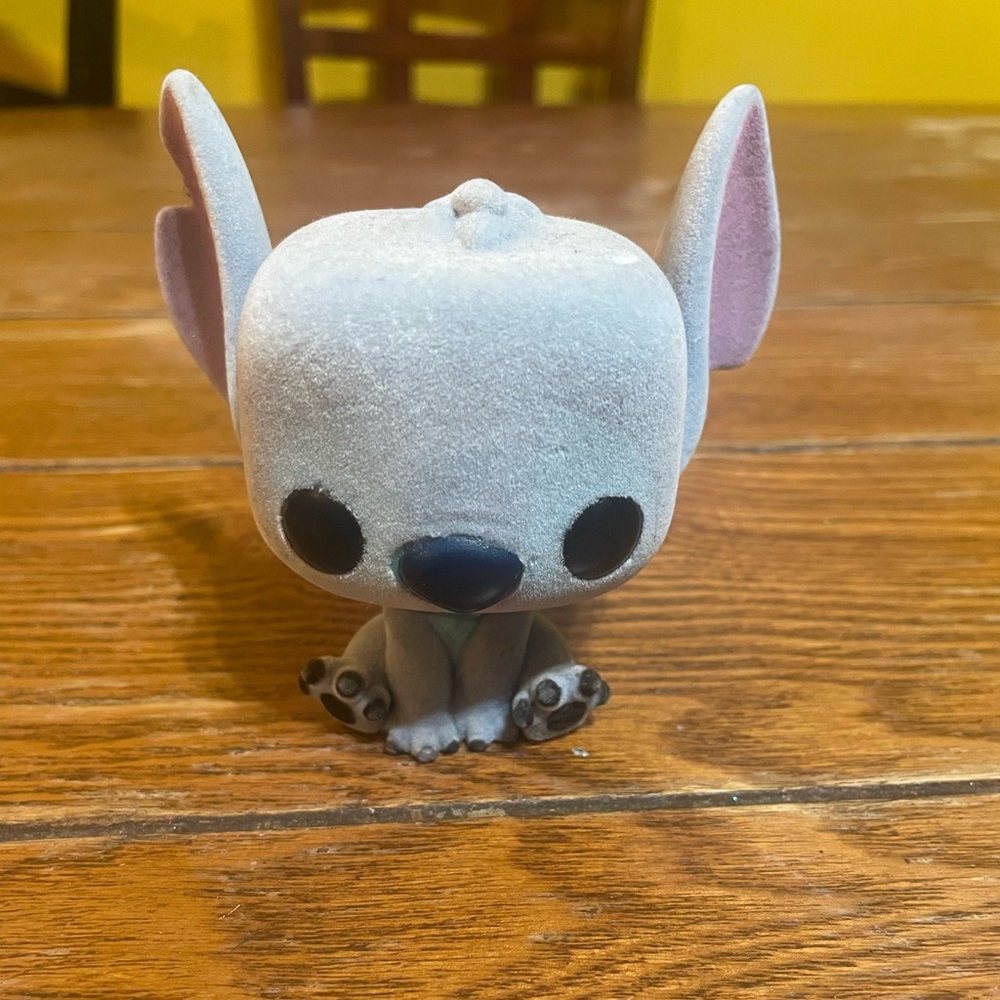 OOB STITCH #159 FLOCKED HOT TOPIC EXCLUSIVE Funko Pop